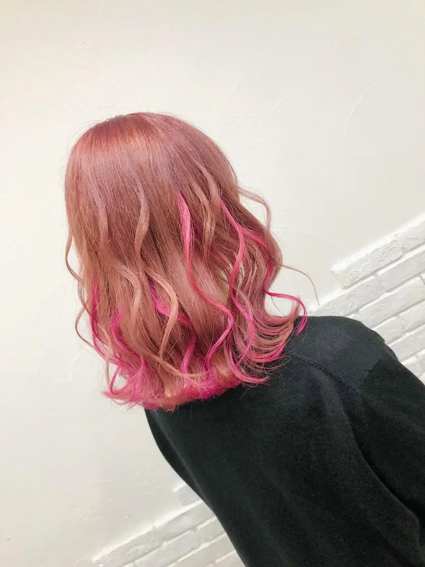 ロング カラー ヘアアレンジ メンズ キッズ ヘアカラー トリートメント ヘアセット 💟Chloe原宿店 🩶ハイトーンのヘアスタイル