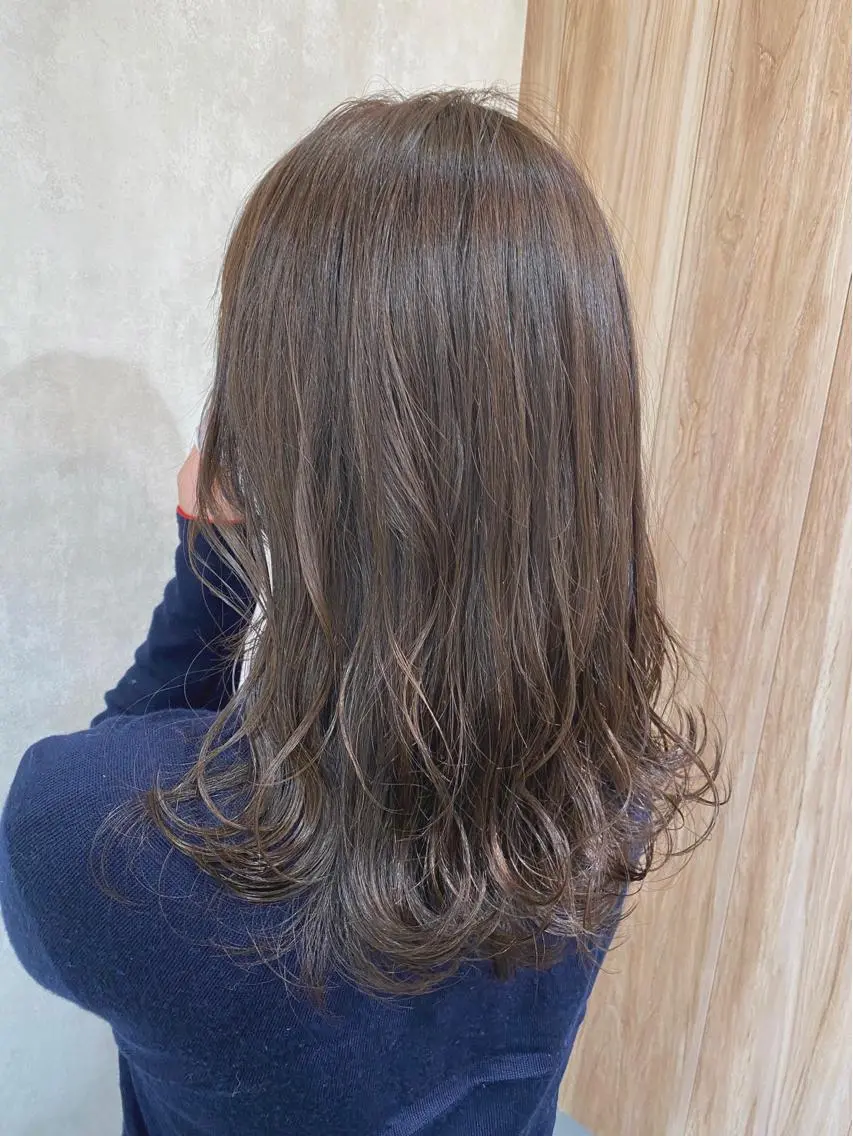 セミロング カラー カット ヘアカラー Hatanaka Airiのヘアスタイル