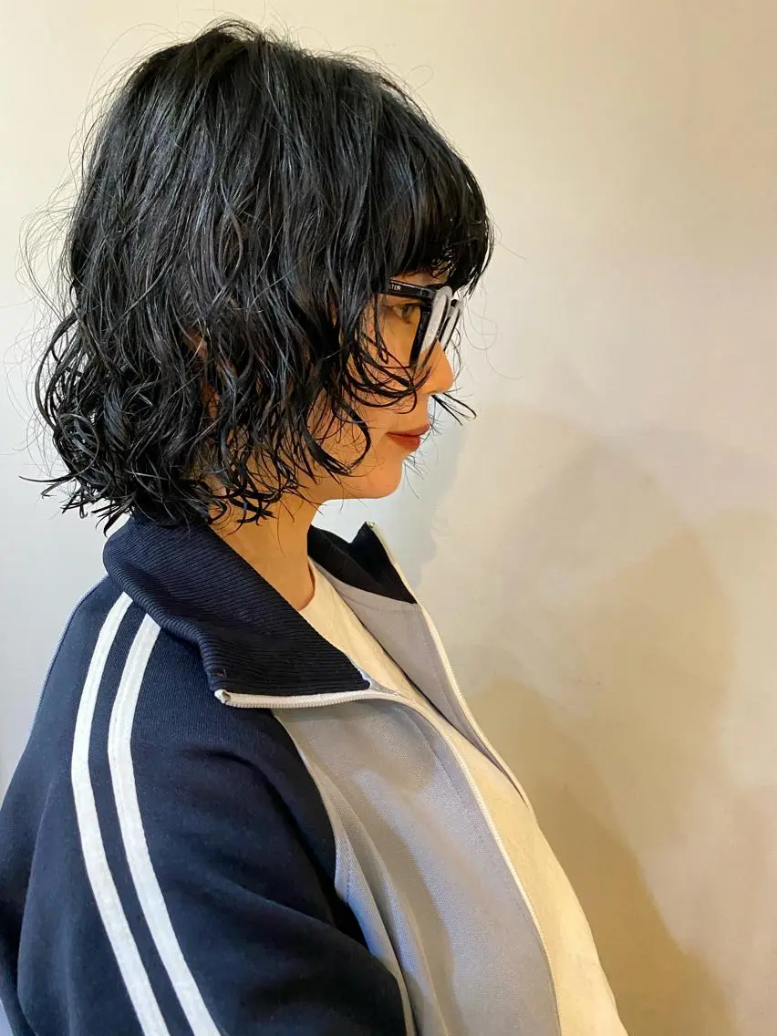 ミディアム パーマ ショート& パーマ　坂本のヘアスタイル