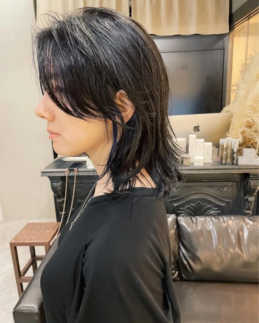 ミディアム カラー ショート・ボブ ・ウルフ✂︎IMAIのヘアスタイル