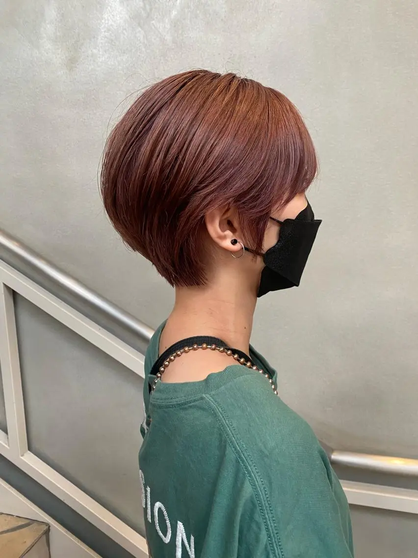 ショート ショートヘア 艶カラー　宮﨑 蒼のヘアスタイル