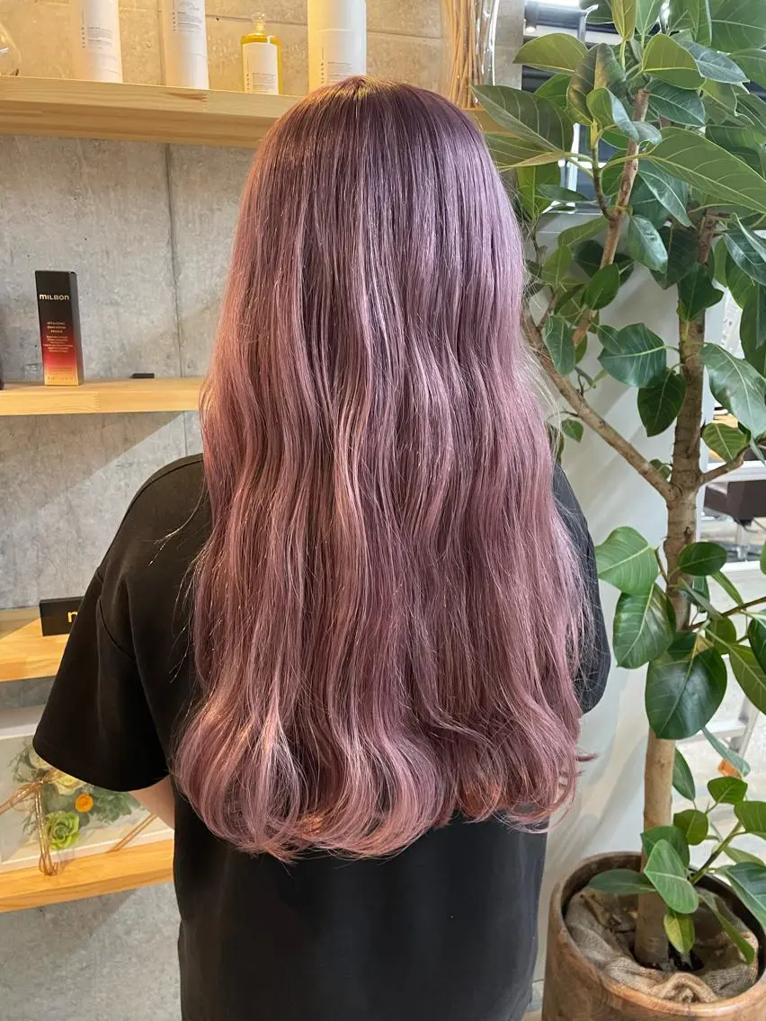 ロング カラー yuika .のヘアスタイル