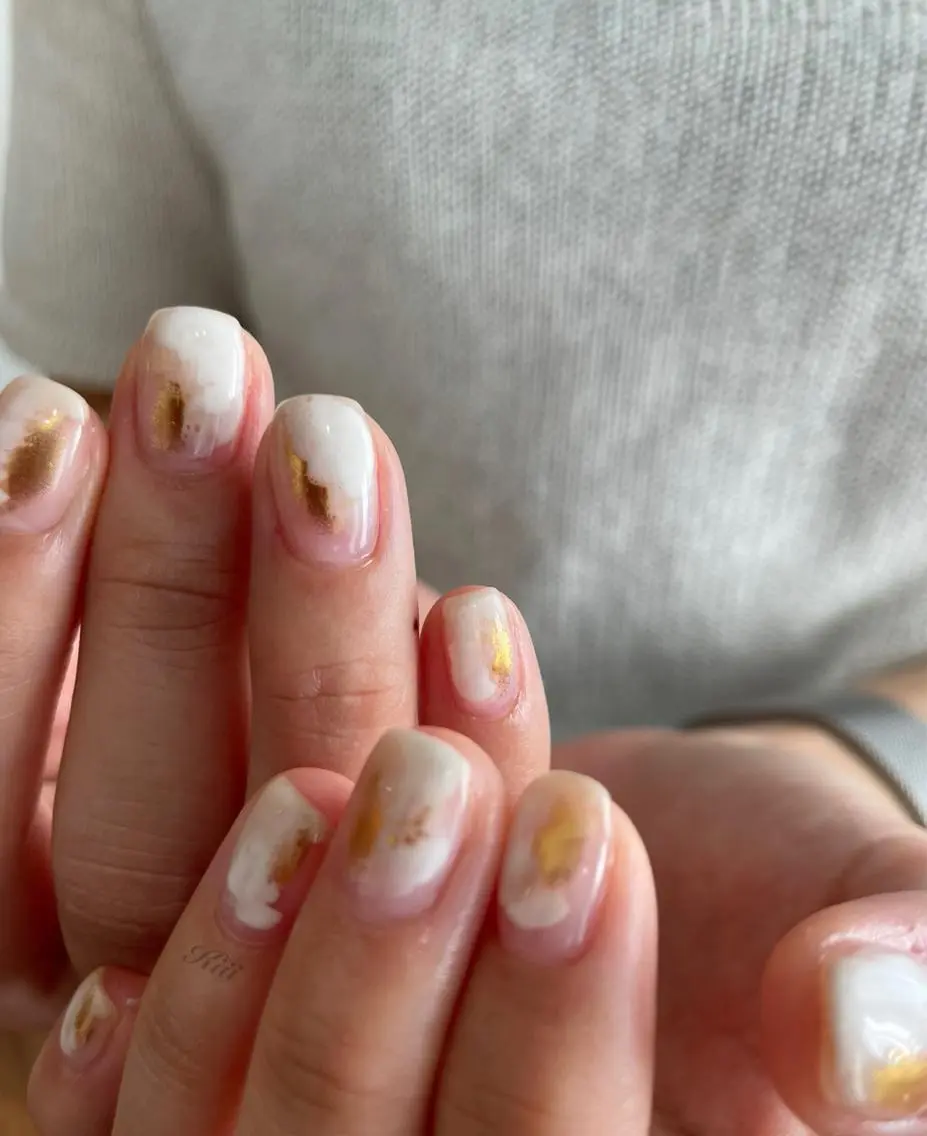 ネイル ハンドネイル フットネイル kiii.__ ✴︎*のネイルデザイン