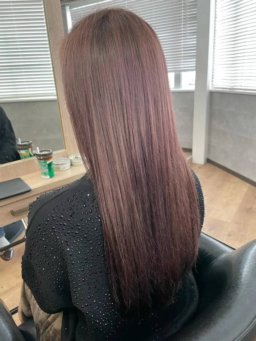 ロング アッシュ 大人女性の髪質改善 🫧鷹司郎のヘアスタイル