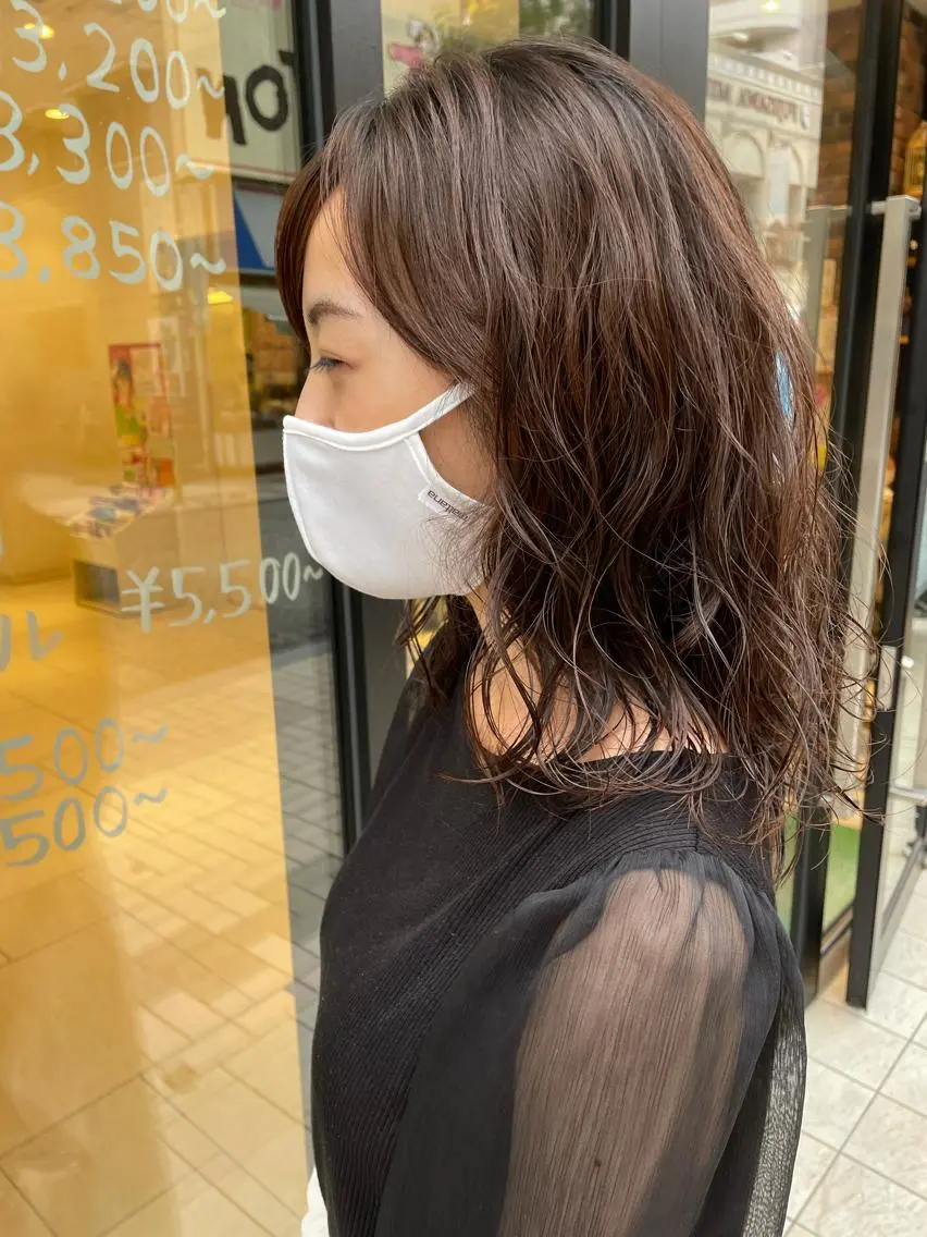 セミロング パーマ 🩵ANELA東口 齋藤琴音💚のマツエク・マツパデザイン