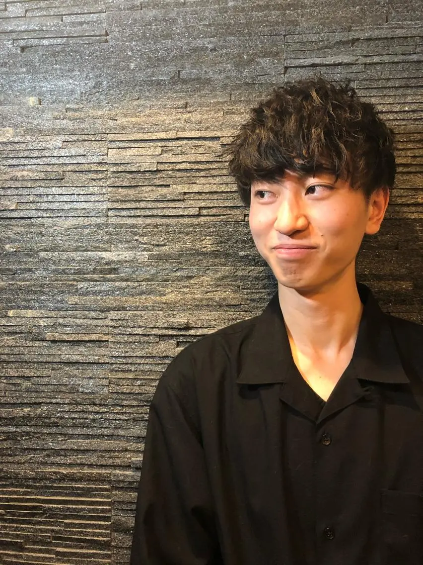 パーマ メンズ 牧 颯斗のヘアスタイル