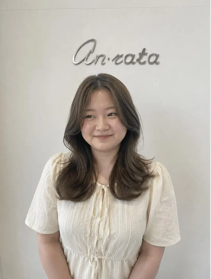 セミロング カット ヘアカラー トリートメント an・rata/ プチプラ/和歌山市駅のヘアスタイル