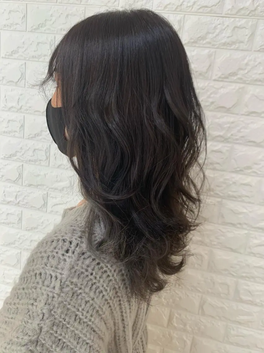 カラー ヘアカラー 福森 みずきのヘアスタイル