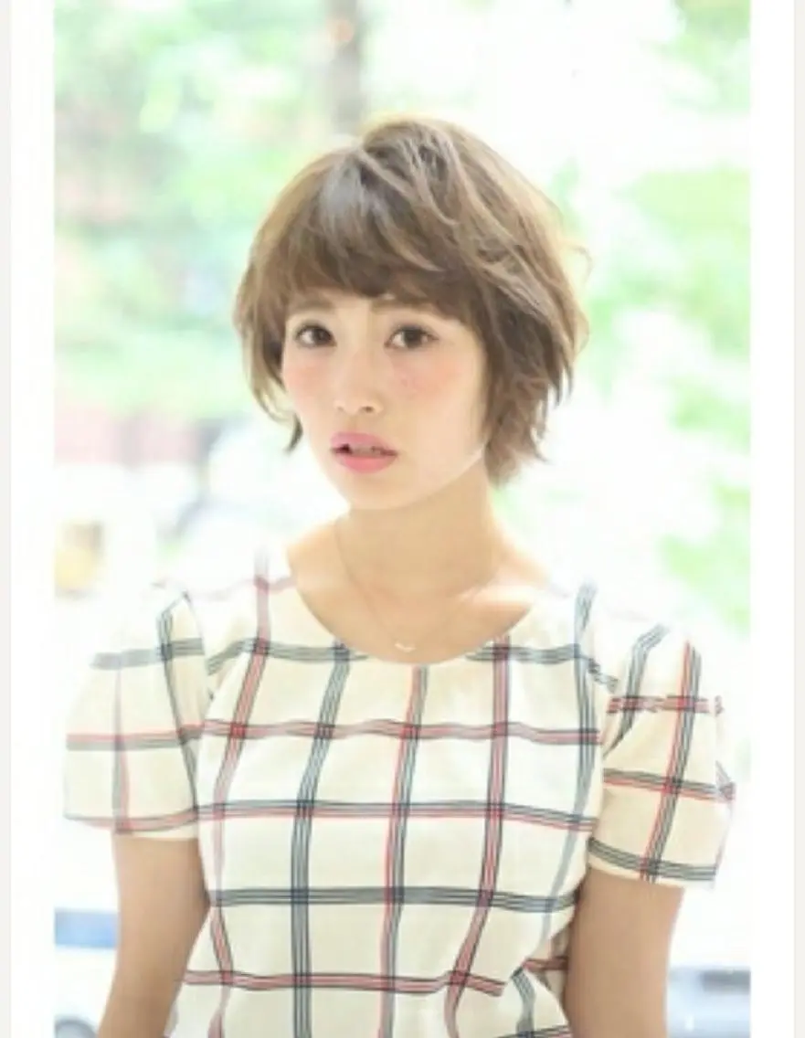 ショート 🇰🇷韓国風艶髪✨ 髪質改善 倉岡しおんのヘアスタイル