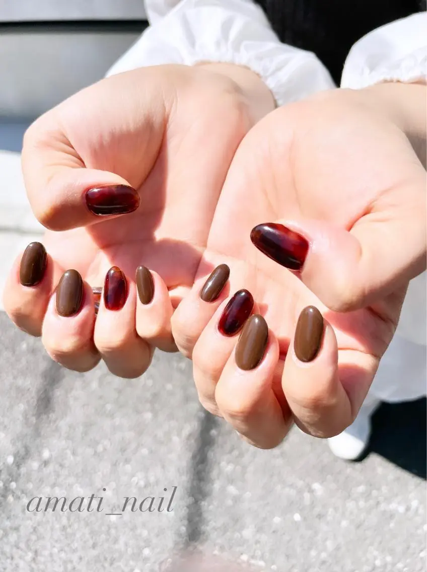 ネイル べっ甲ネイル マグネットネイル ミラーネイル ニュアンスネイル ワンカラーネイル ハンドネイル amati_nail TAKAKOのネイルデザイン