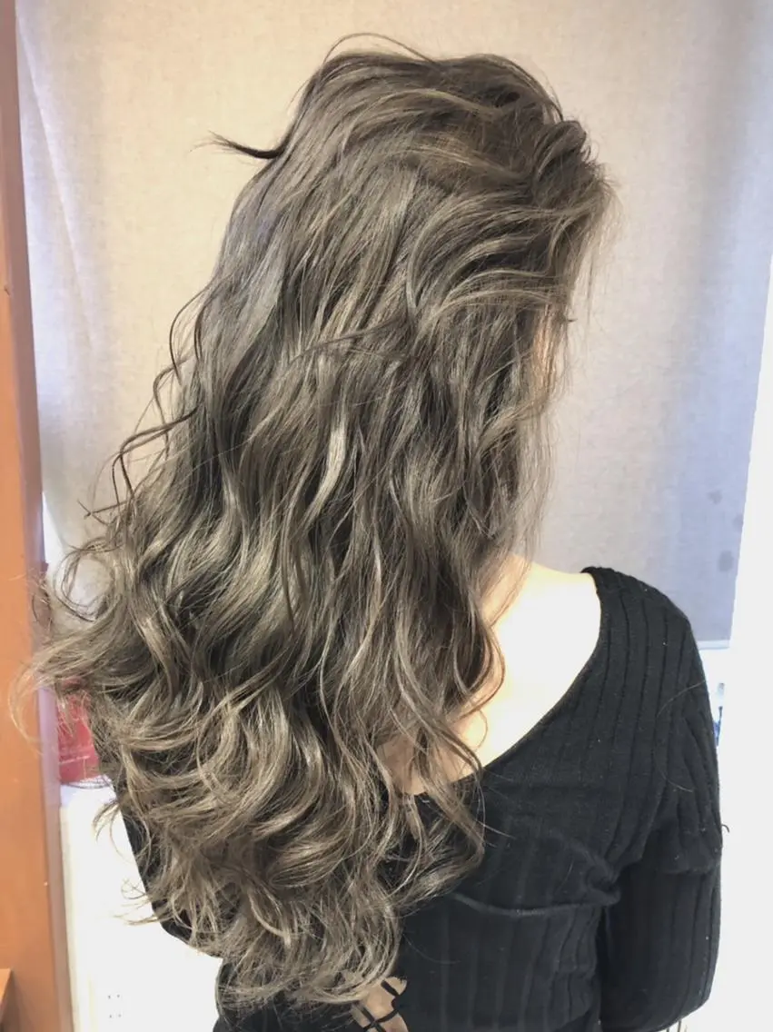カラー ロング amie 川越駅店 【アミ】のヘアスタイル