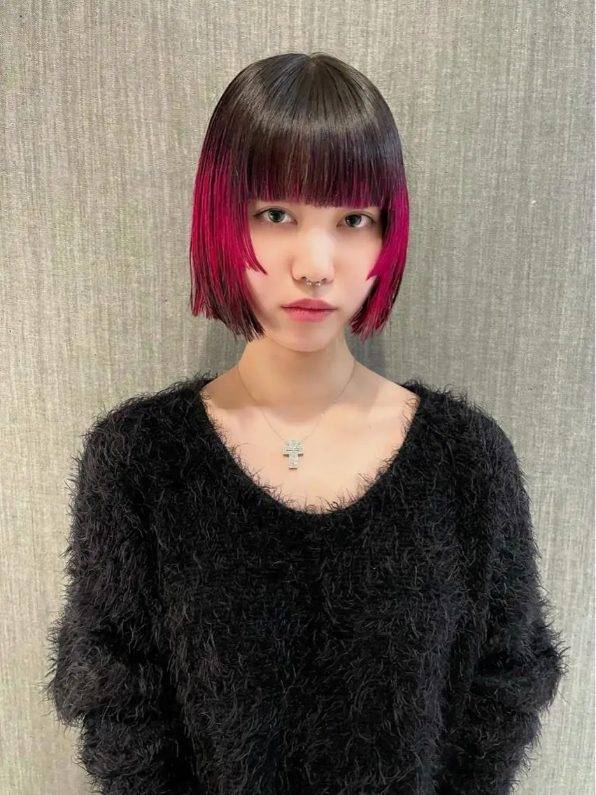ショート カラー ピンクカラー ボブ カット ヘアカラー トリートメント ブリーチ🧚 ボブ✍️レイヤーのヘアスタイル