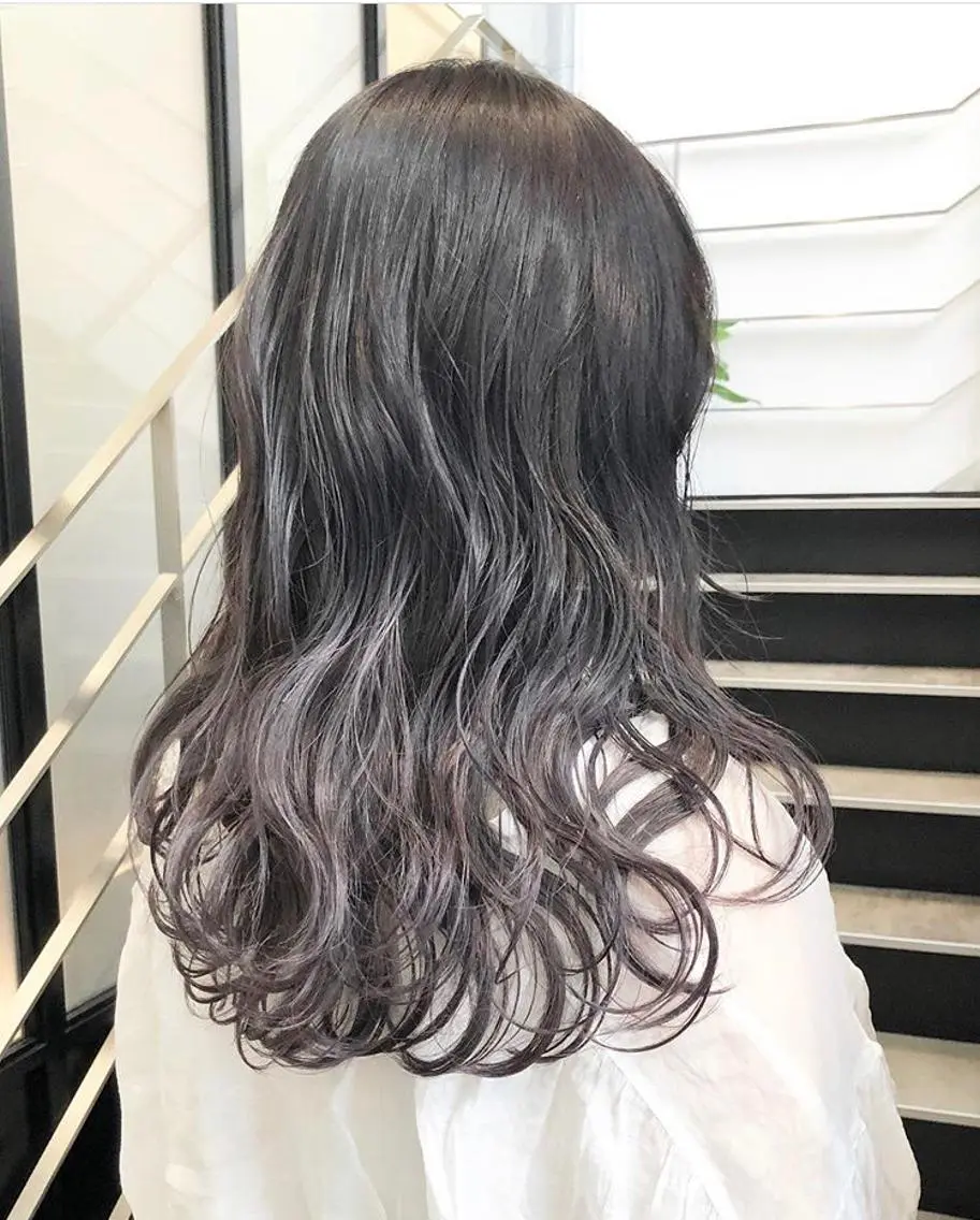 ロング カラー パーマ ヘアアレンジ メンズ キッズ メンズハイライト メンズ韓国風 アッシュ 透明感カラー ハイライトカラー カット ヘアカラー トリートメント stylist 🌸 kana.のヘアスタイル