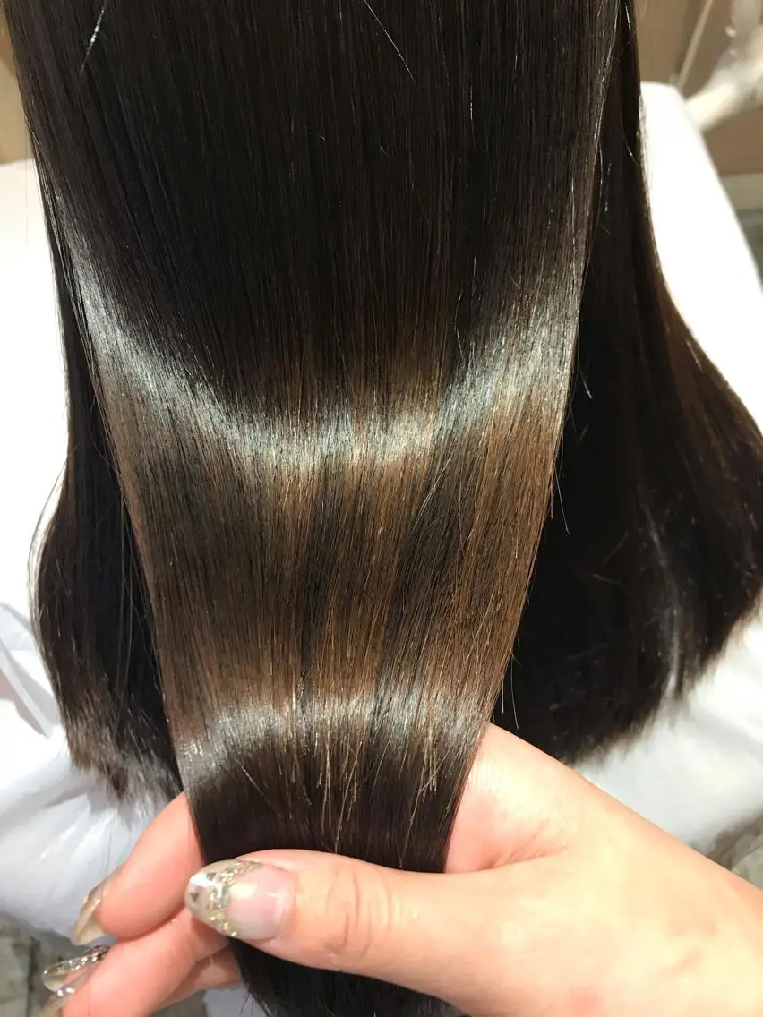 ミディアム カラー 髪質改善×矯正🫧 韓国ヘアasamiのヘアスタイル