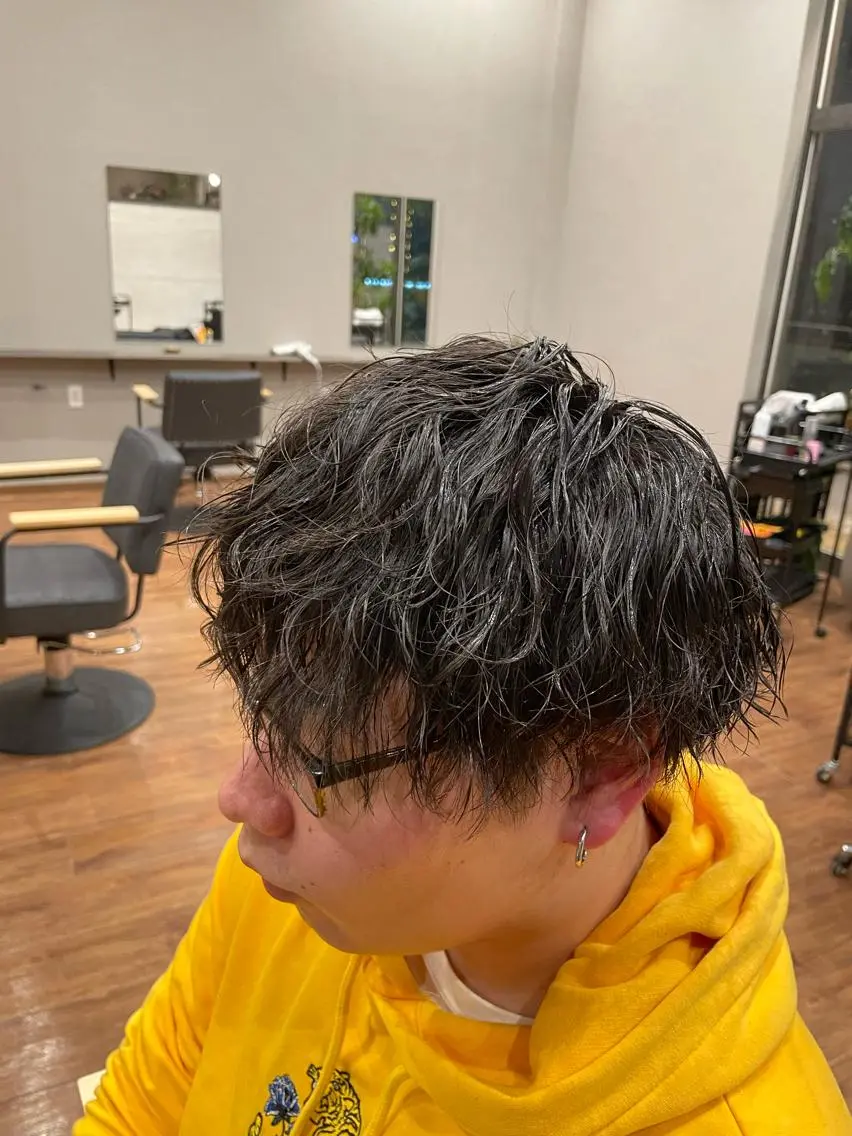 パーマ メンズ カット パーマ 鵜飼 真伍のヘアスタイル