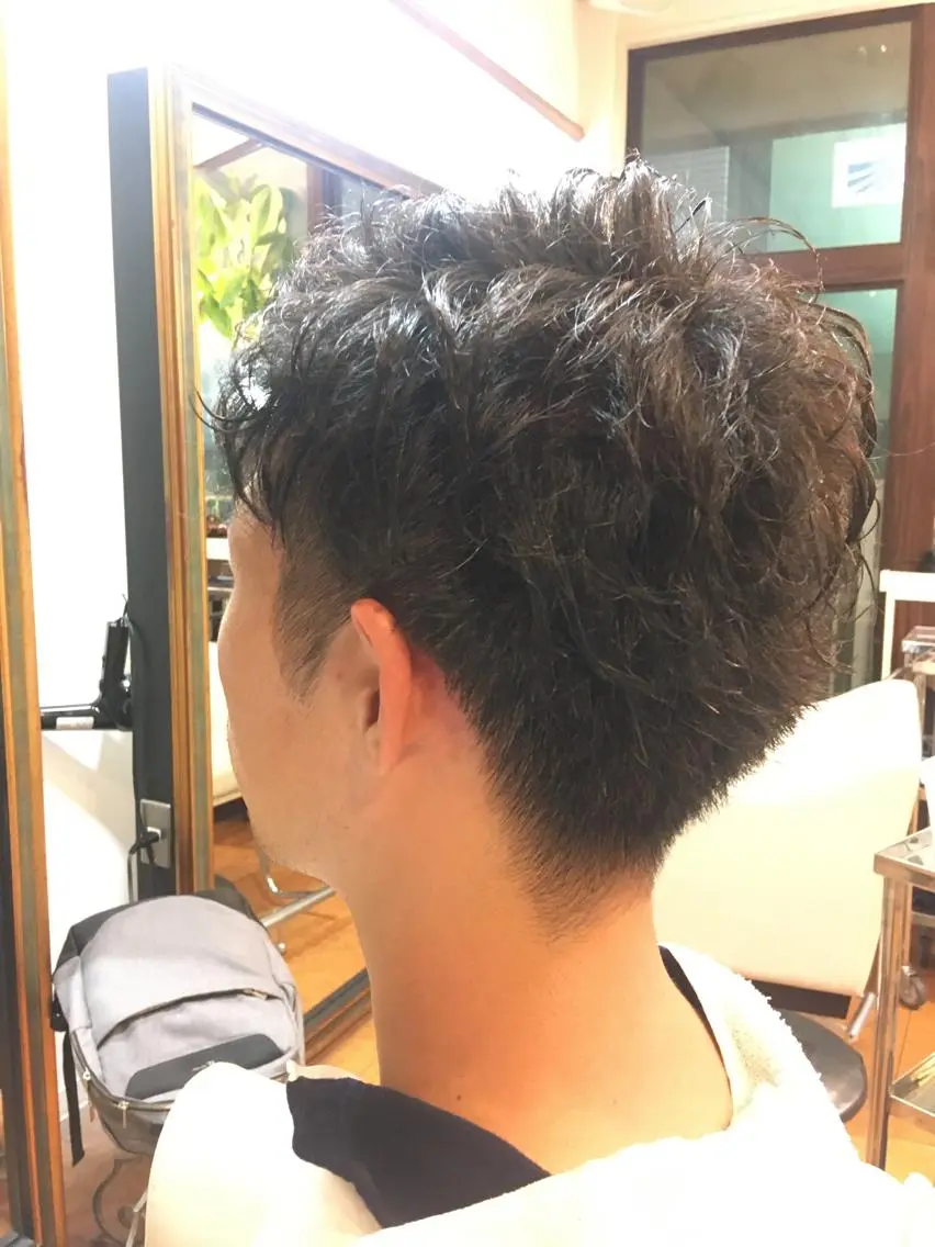 ショート カラー パーマ ヘアアレンジ メンズ カット パーマ men's特化　石井 貴章のヘアスタイル
