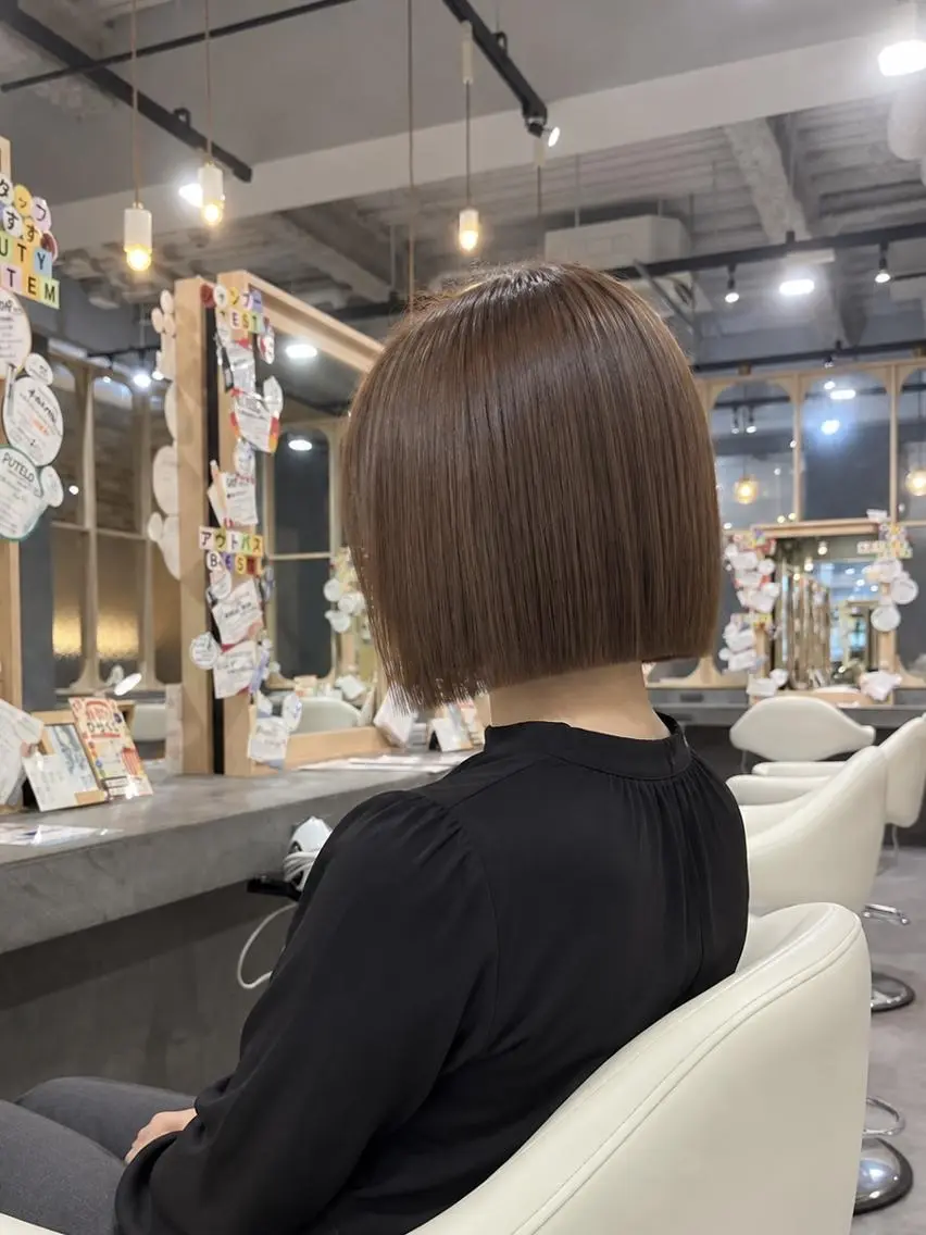 ショート カラー 川畑 理花のヘアスタイル