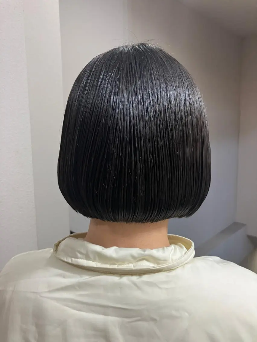 ショート 切りっぱなしボブ ボブ 髪質改善 縮毛矯正 トリートメント wa daのヘアスタイル