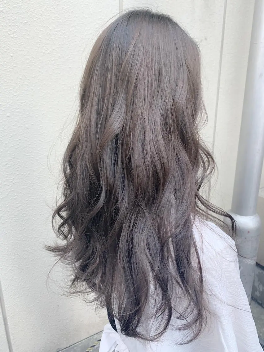 カラー 透明感カラー グレージュ maki ♡のヘアスタイル