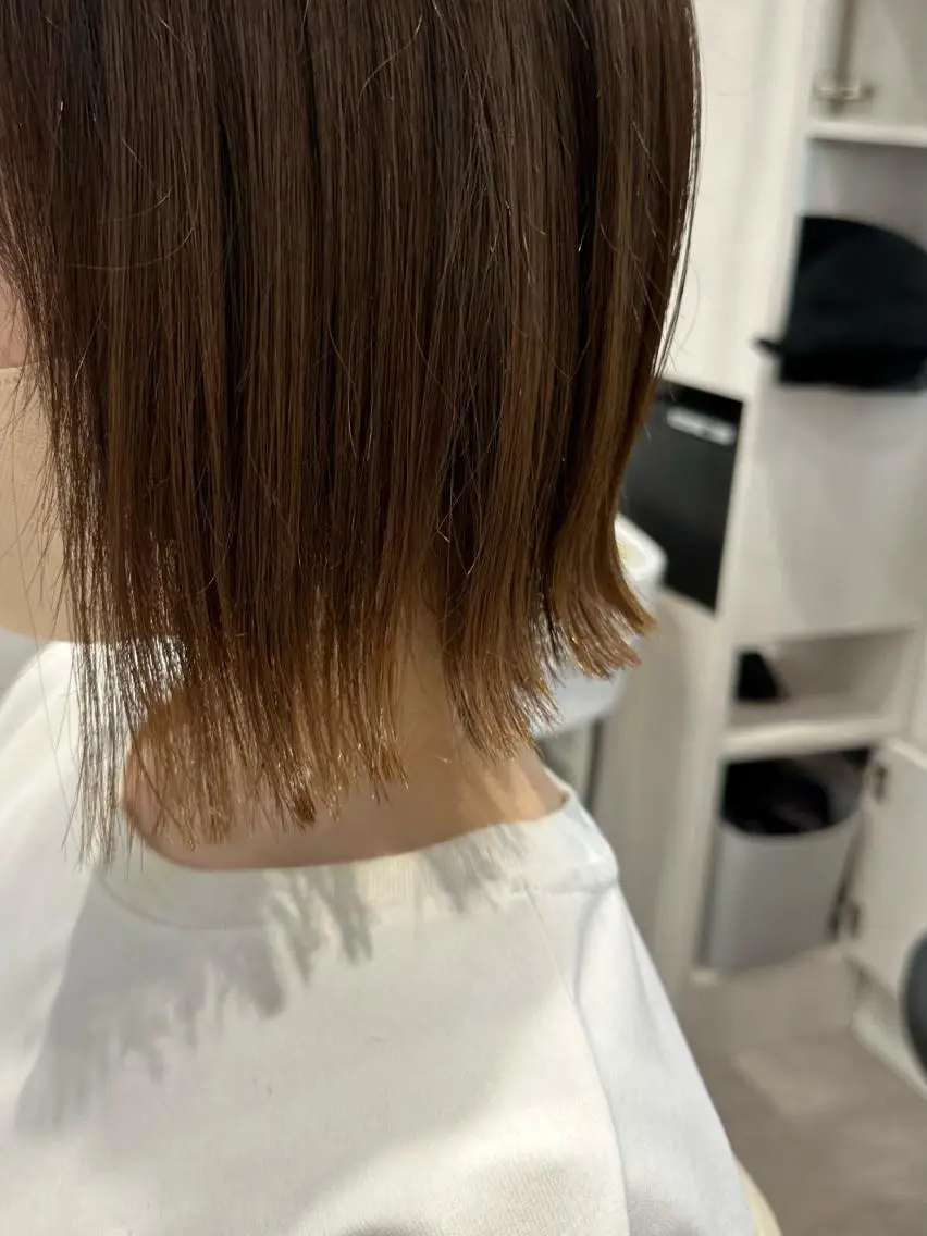 ショート 切りっぱなしボブ ボブ 桃香🍑/縮毛矯正 /ダブルカラーのヘアスタイル