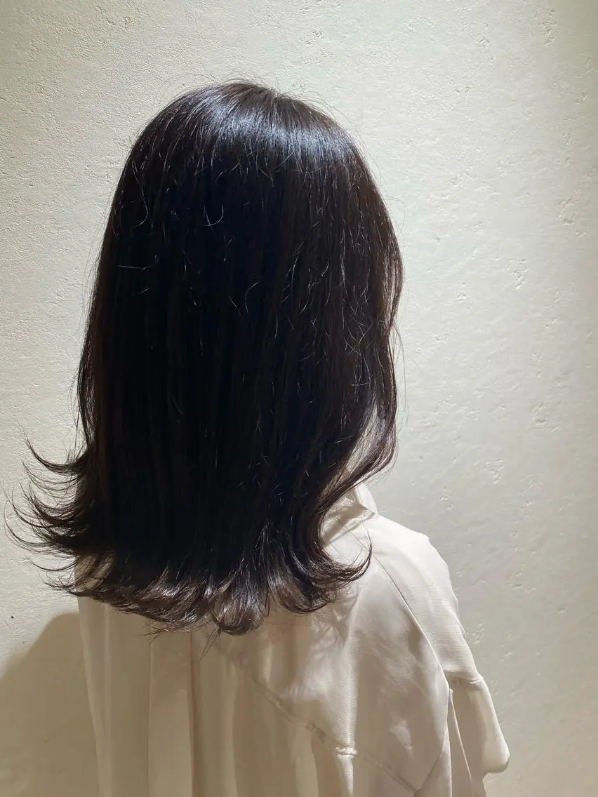 カラー 透明感カラー 中村 莉子のヘアスタイル