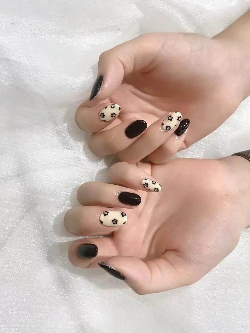 ネイル Sachi Nail上野のネイルデザイン