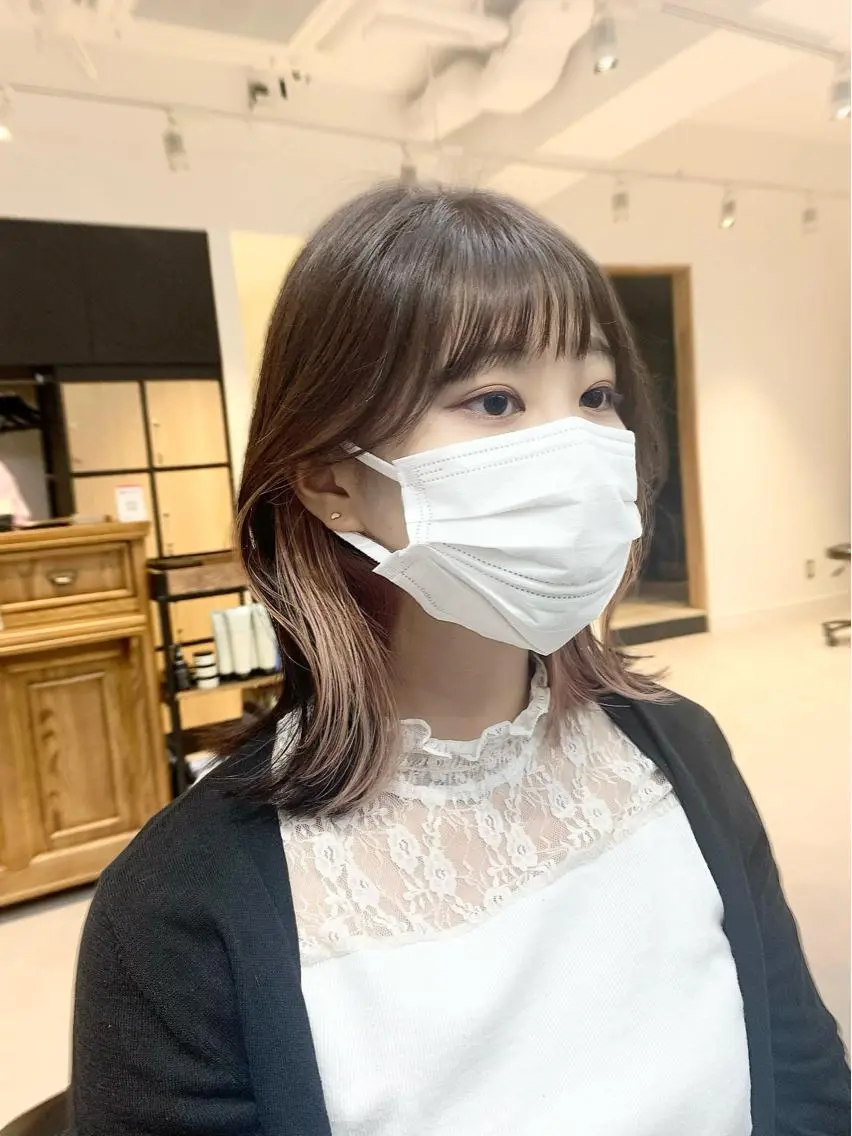 ロング カラー パーマ ヘアアレンジ メンズ キッズ ネイル マツエク・マツパ アイブロウ カット トリートメント 似合せレイヤー／ 柔らか透明感カラーのヘアスタイル