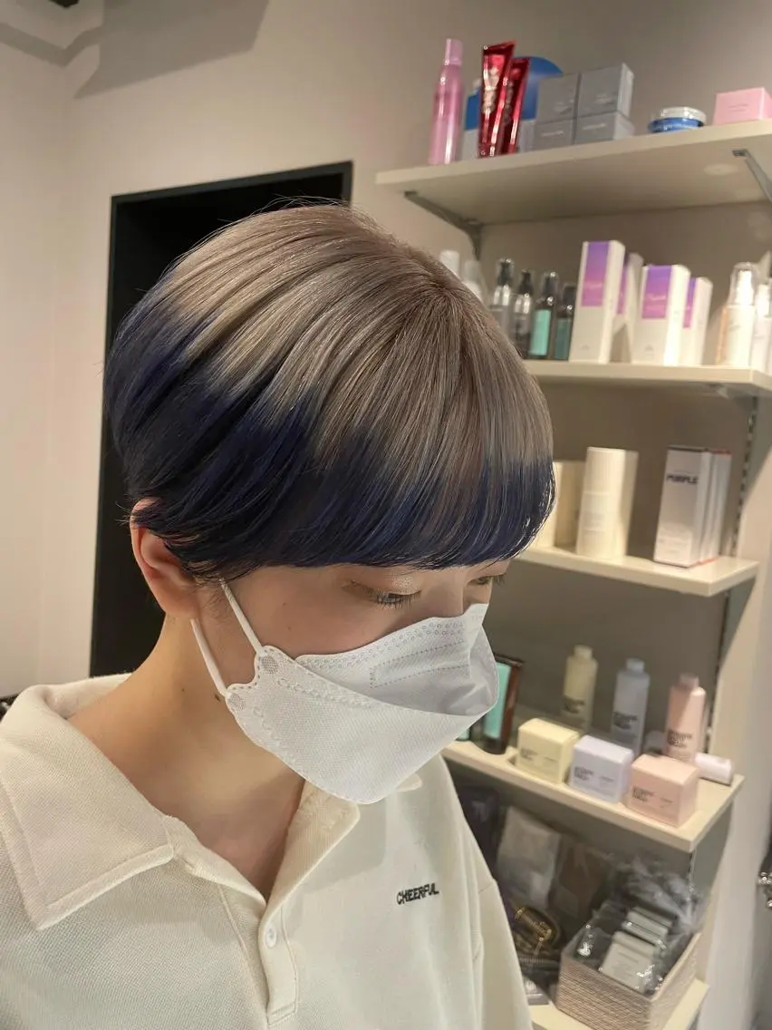 ショート カラー デザインカラー ブリーチ👩‍🦳/ ‪✂︎MANAMIのヘアスタイル