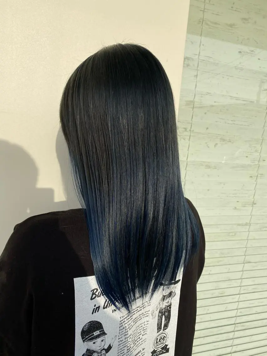 ロング カラー 関口 友行のヘアスタイル