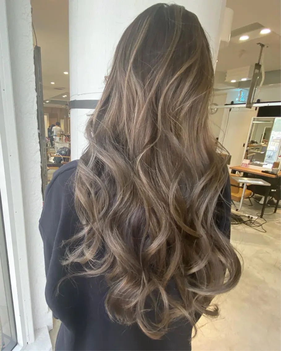 ロング カラー welring hair salonのヘアスタイル