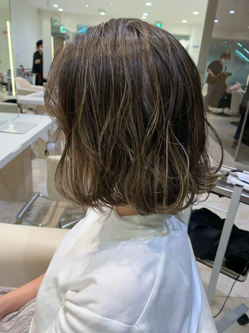 カラー カット ヘアカラー トリートメント 縮毛矯正/ショート 長岡/姉崎宏実🌿のヘアスタイル