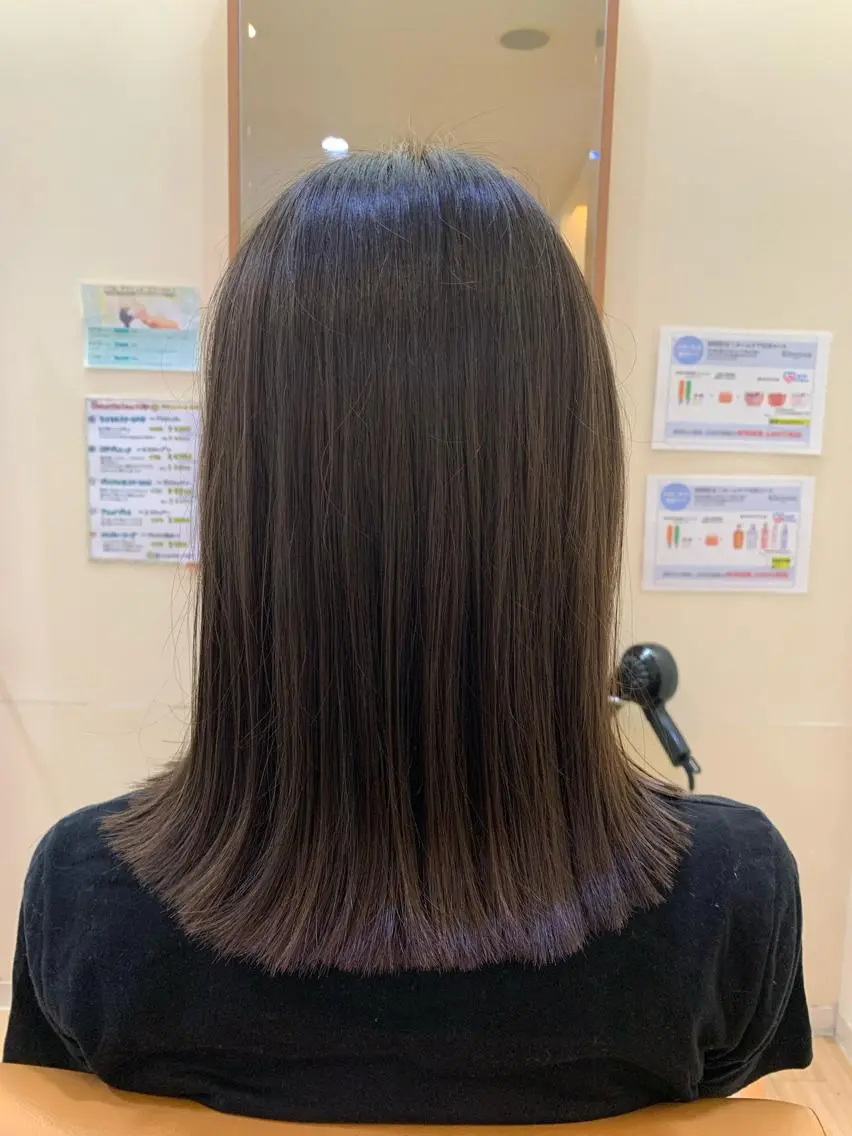 ミディアム 切りっぱなしロブ 板倉　花連 💌リピーター様へ↓のヘアスタイル