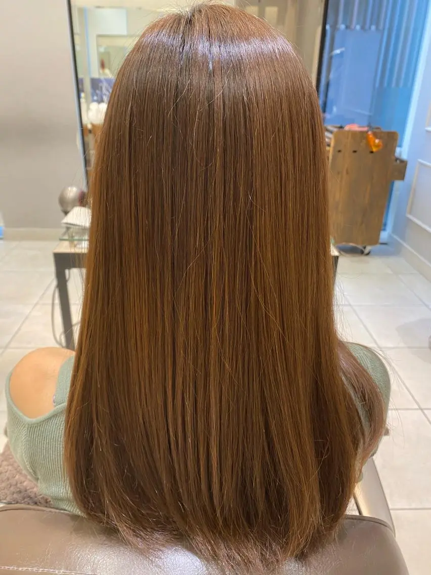 セミロング 美髪矯正透明感カラー 江川　和輝のヘアスタイル