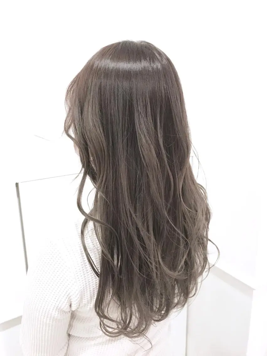 ロング カラー グレージュ ボブ/ハイトーン 福生Radix 下田のヘアスタイル
