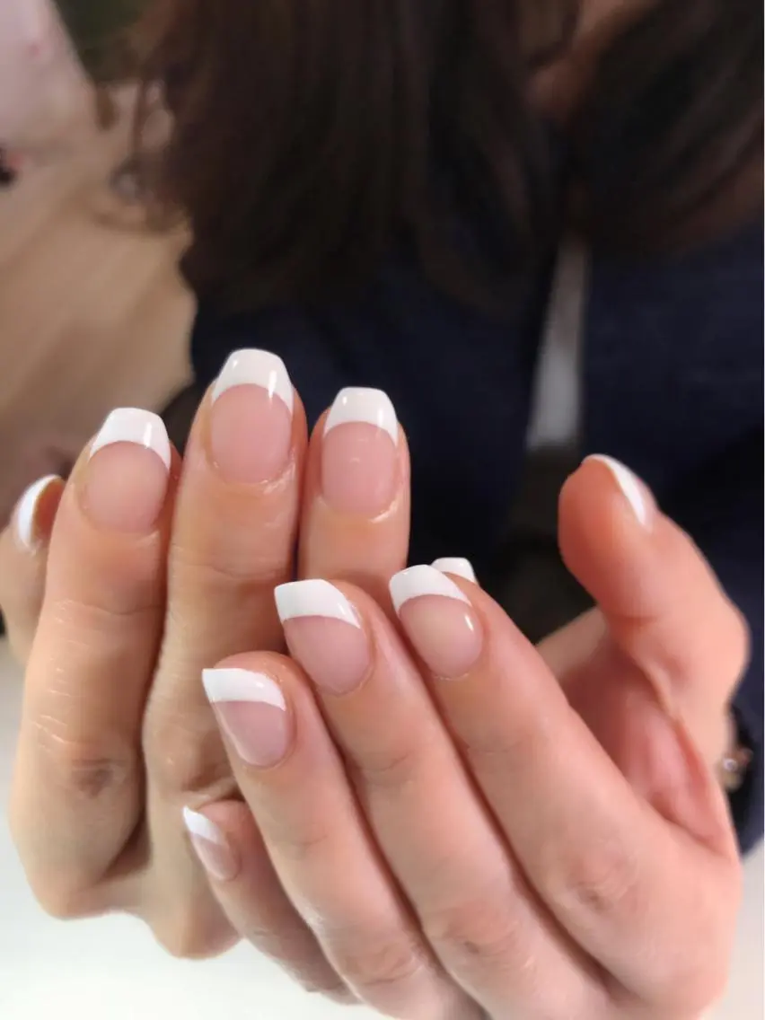 ネイル フレンチネイル シンプルネイル hashimoto naoのマツエク・マツパデザイン