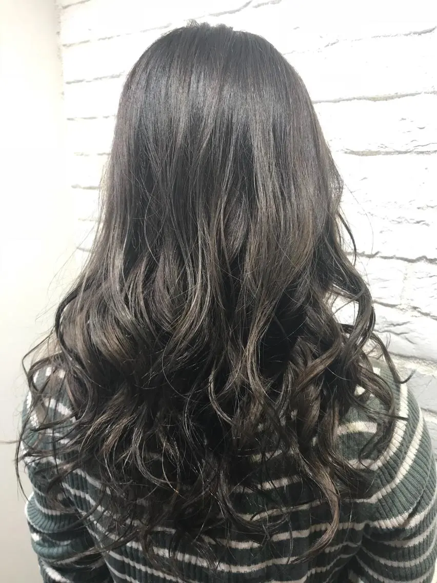 セミロング カラー Neale.♡ ROLA京橋のマツエク・マツパデザイン