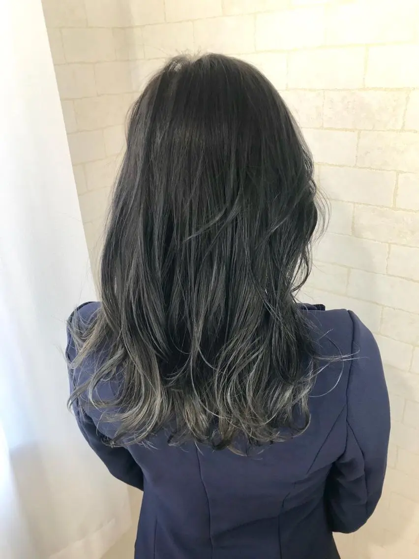 ロング カラー 神野 雅樹のヘアスタイル