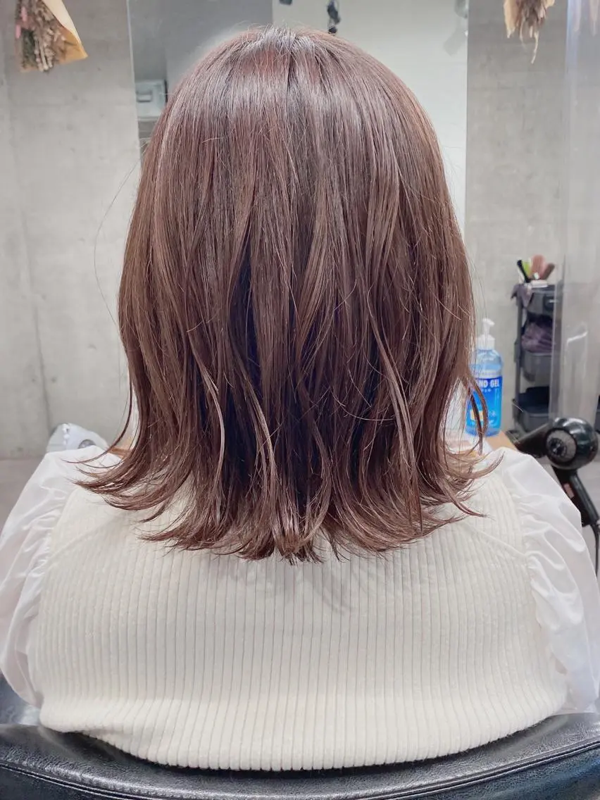 ミディアム ショート・ウルフ✂︎ 安住有咲子のヘアスタイル
