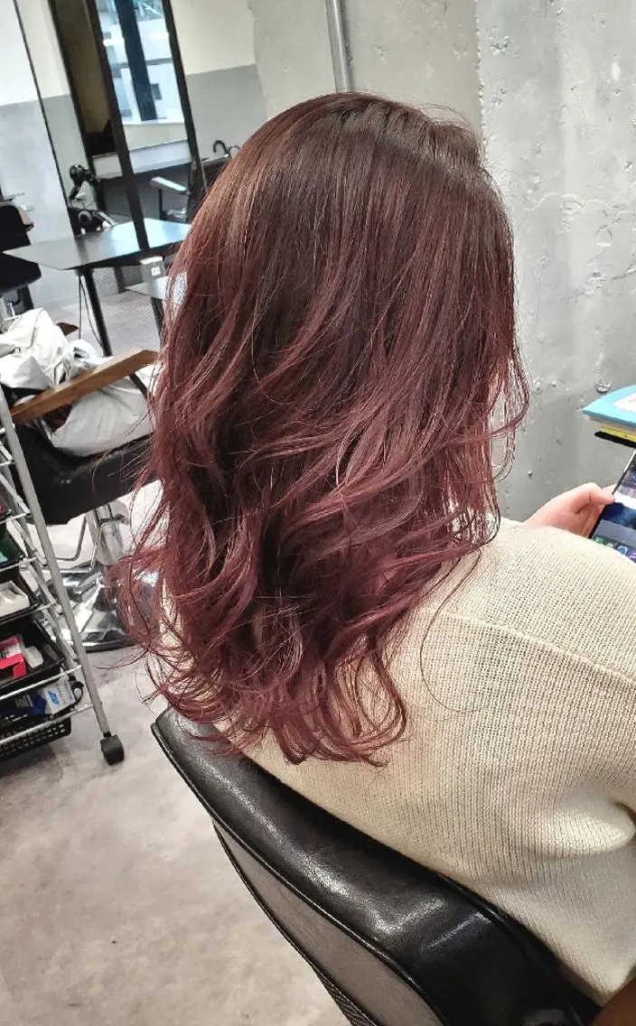 ロング ヘアカラー ✨本日空きあります✨ 遠田コウヘイ🌟のヘアスタイル