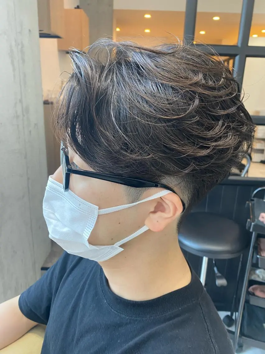 パーマ メンズ カット パーマ 似合う髪型見つけます AYAKAのヘアスタイル