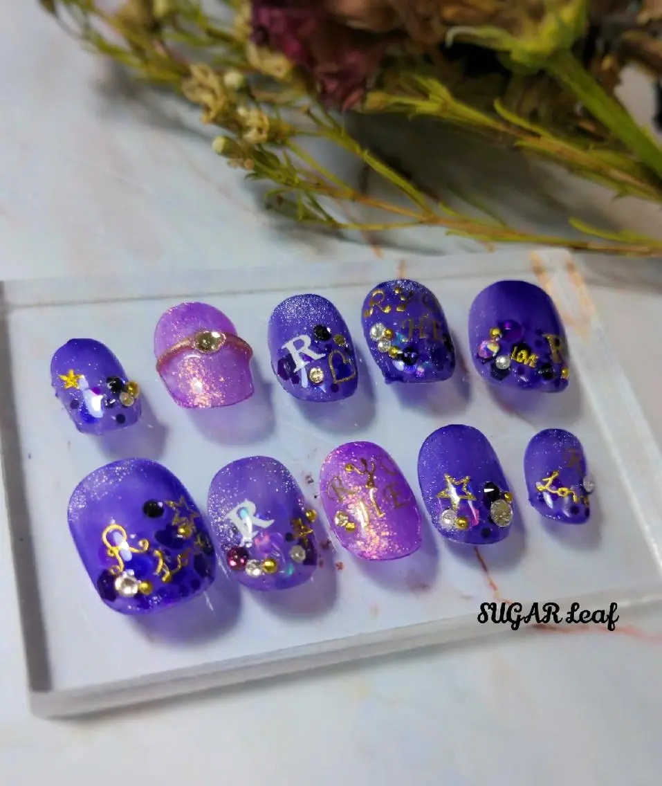 ネイル ネイルチップ SUGAR Leafのネイルデザイン