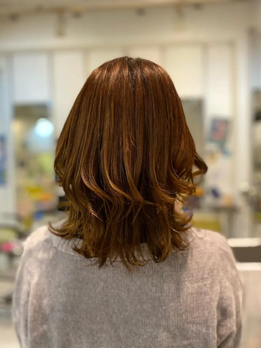 ミディアム レイヤーカット 黒川 奨のヘアスタイル