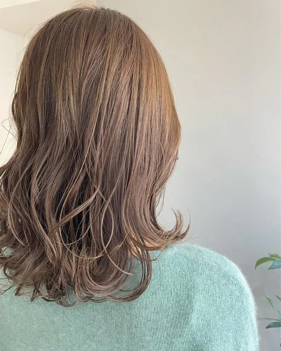 ミディアム カラー ヘアカラー 心斎橋韓国ボブ 好原良真のヘアスタイル