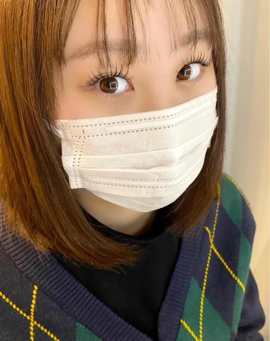 マツエク・マツパ 束感まつ毛 フラットラッシュ Refine Sayakaのマツエク・マツパデザイン