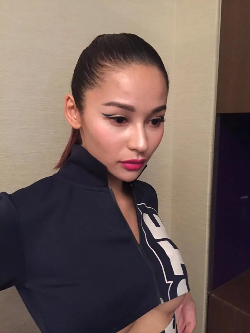ロング ヘアアレンジ 清田 仁のヘアスタイル