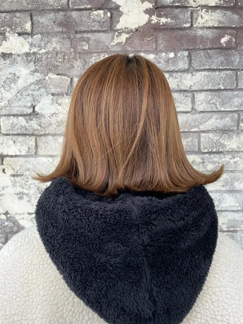 ショート 切りっぱなしボブ ボブ 外ハネヘア 芥川 未優のヘアスタイル