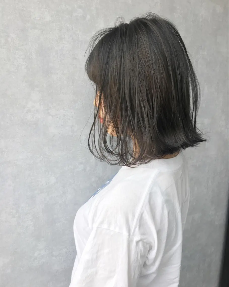 ショート カラー ダークグレー レイヤーカット BLend 渋谷のヘアスタイル