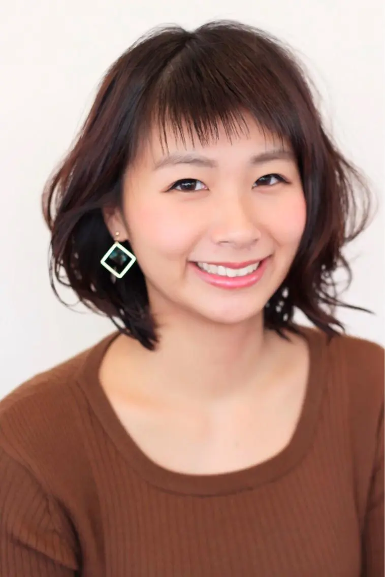 ミディアム カラー パーマ ミディアムパーマ カット パーマ トリートメント 小西 裕大のヘアスタイル