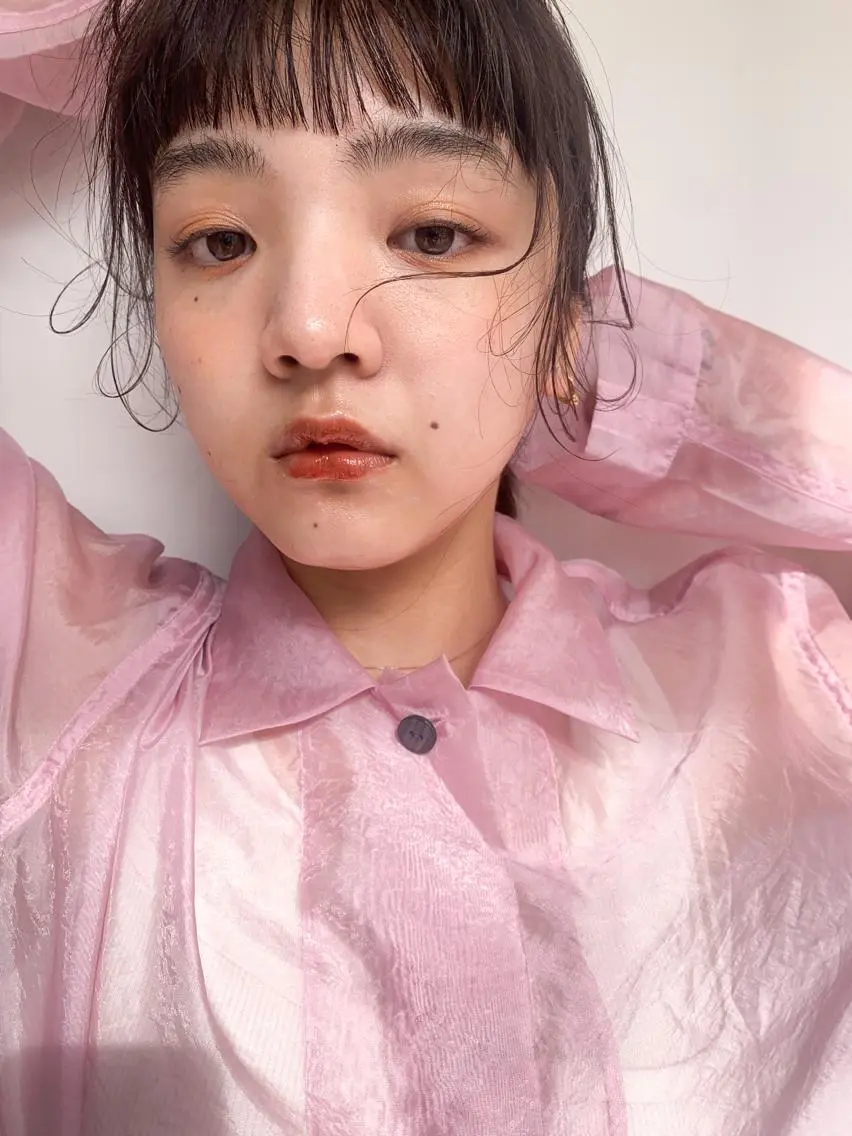 ミディアム レイヤーカット カット ヘアカラー 江原 実来のヘアスタイル