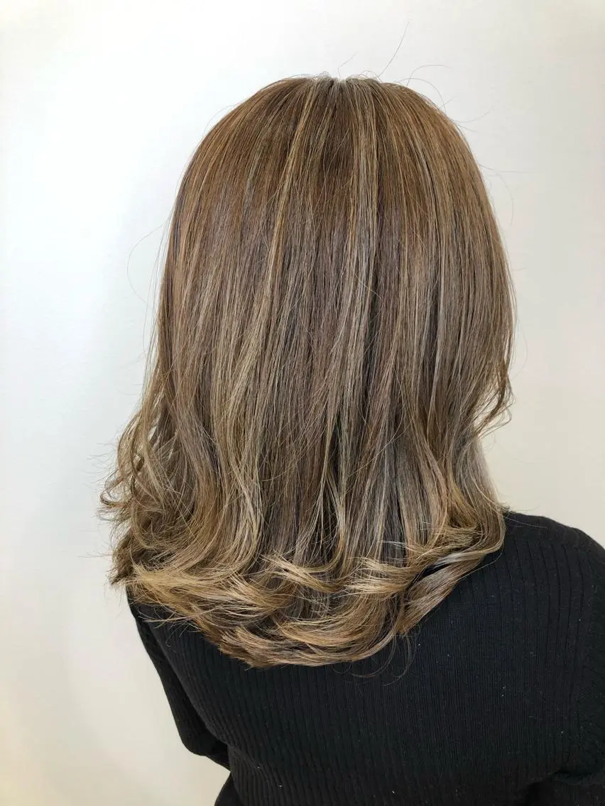 ミディアム カラー ベージュカラー ハイトーンカラー カット ヘアカラー トリートメント ✨髪質改善✨ 田西　基彦のヘアスタイル